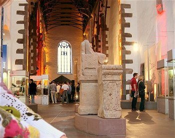 Archaeololisches_Museum_Ffm